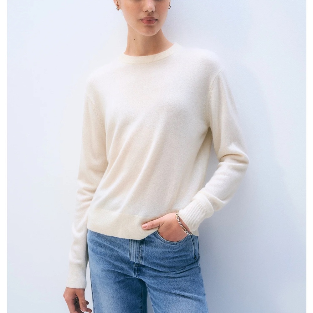 White + Warren Cashmere Crew neck Sweater